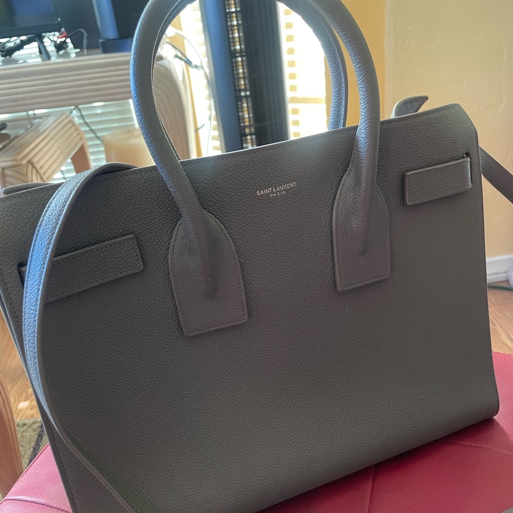 YSL sac de jour Small